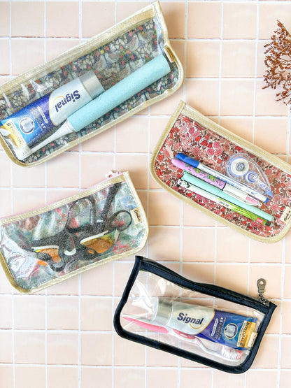 Une trousse transparente pratique et multi-usages Emilia Maison créative