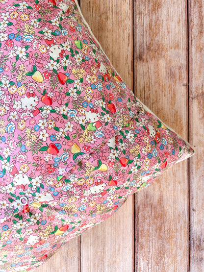 Coussin avec oreilles lapin