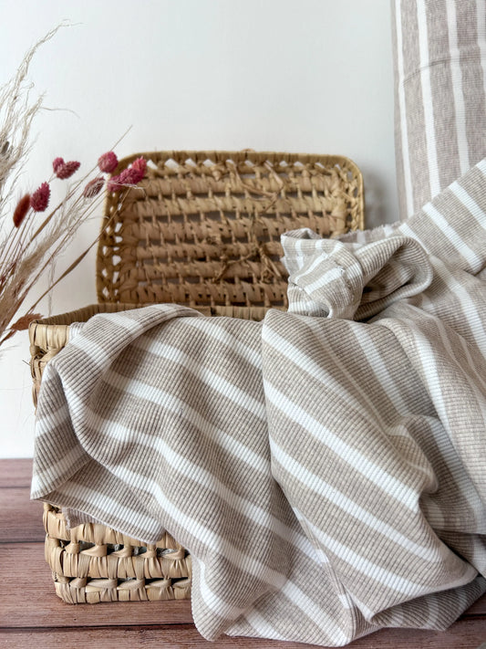 Tissu jersey côtelé coloris rayé sable Emilia Fabrics