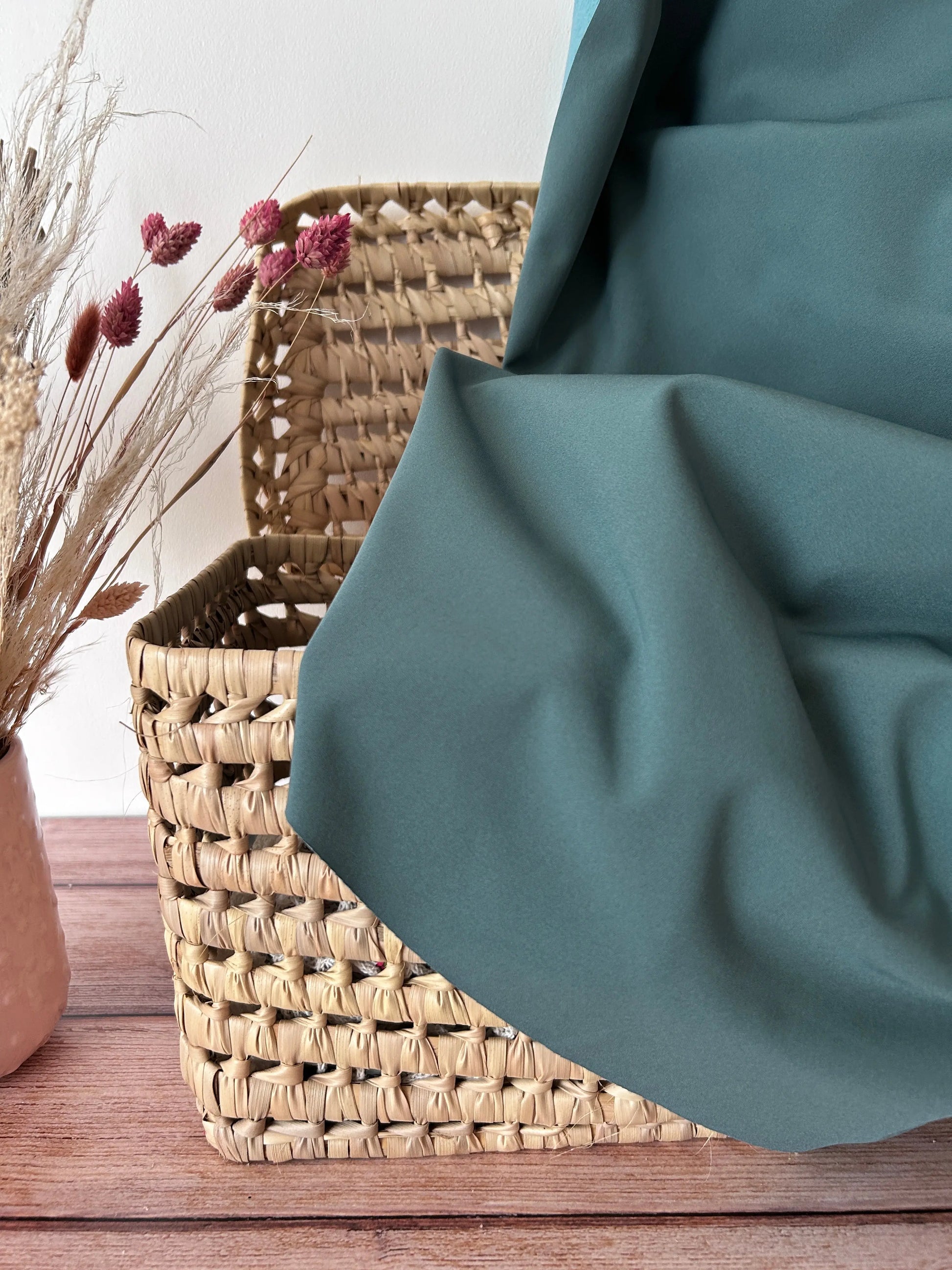 Tissu softshell coloris bleu canard Emilia Fabrics