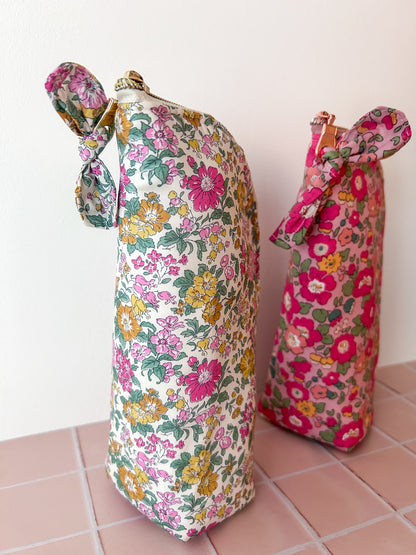 Trousse debout organisée