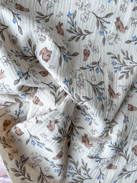 Tissu double gaze lapins et fleurs Emilia Fabrics