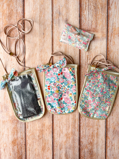 Pochette téléphone bandoulière fait main en tissu Liberty